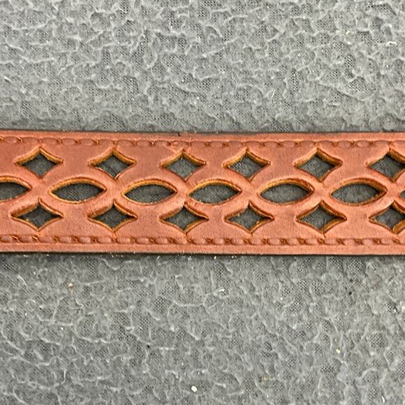 Vintage Brown Genuine Leather Belt Cut Out Tooled Women Large 27.5” - 31.5” - Picture 4 of 8